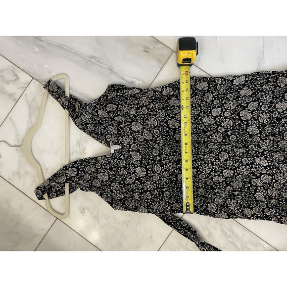 Amuse Society Black And Tan Floral Print Belted Crop Leg Jumpsuit Size Small EUC - Picture 8 of 9